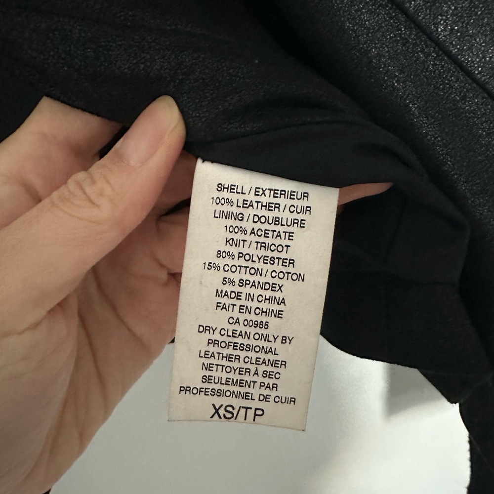 VEDA leather jacket size XS - Picture 4 of 4